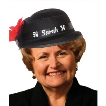 Sarah hoed
